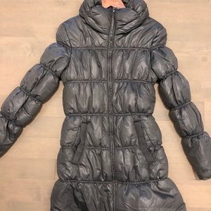 Grey puffer jacket